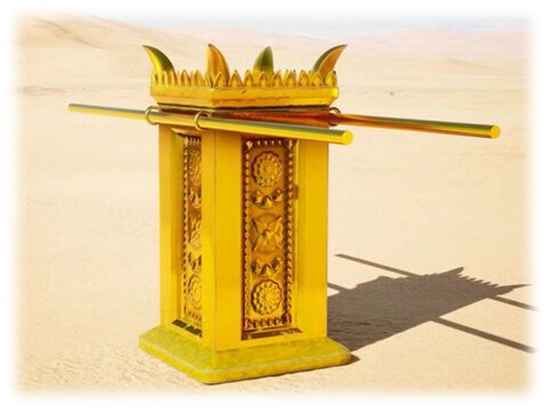A rendering of the Golden Altar in the desert: a tall gilded box with four curved horns rising from a crown of pointed gold around its top edge, two rings beneath the crown and two gold staves passing through them
